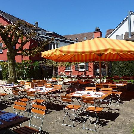 Gasthof Loewen Bassersdorf Exterior photo